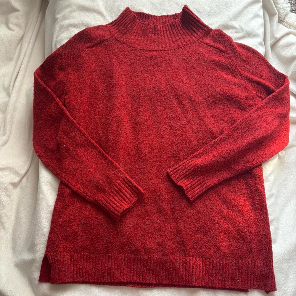 Bobeau Rich Red Turtleneck Sweater